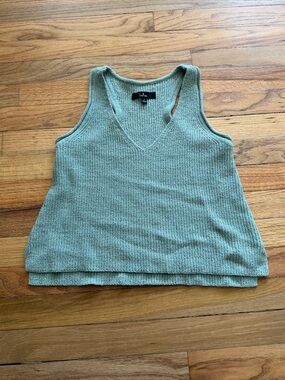 Lulus Sage Green Tank Top Size Small